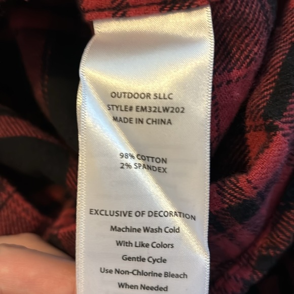 Eddie Bauer men’s red and black long sleeve flannel shirt size medium - Picture 7 of 7